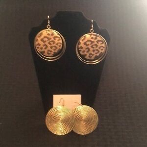 Earring duo. Large size. Pierced. Lightweight. Stunning!